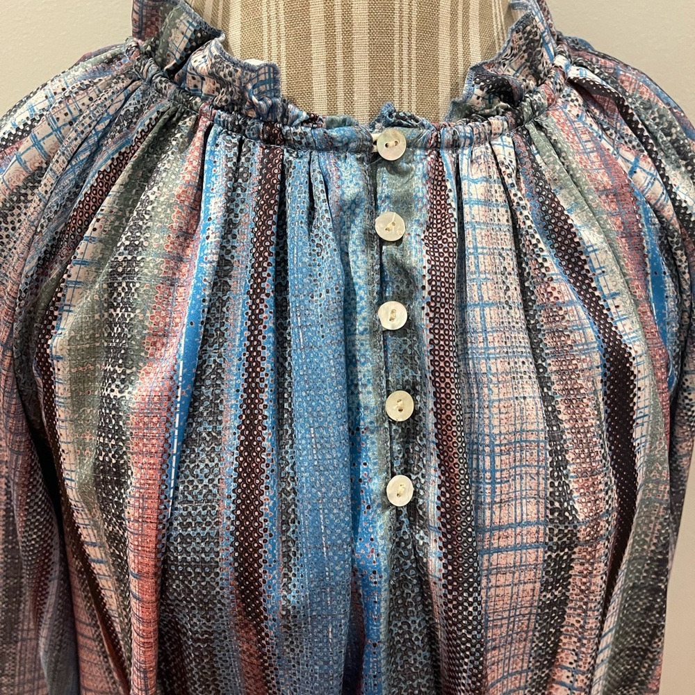 Yakira Bella Blue multi-color Dress Ruffle Neck, sleeves, & bottom, NWT Size Med